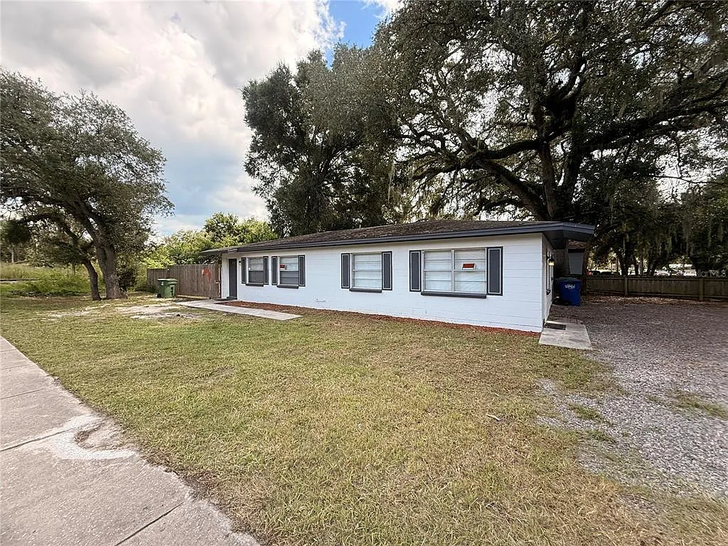 1 bed, 1.0 bath, 624 sqft, $1,350 — Photo 2