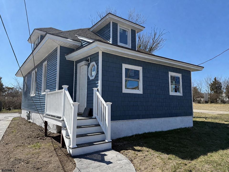 1st image of 439 W Delilah Rd