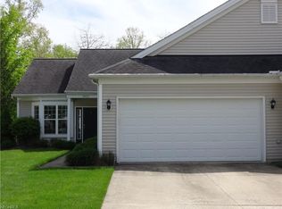3432 Mallard Ct, Aurora, OH 44202