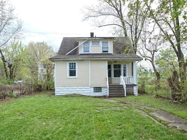 9112 Marshall Ave, Cleveland, OH 44104