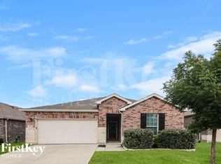 1921 Trace Dr, Aubrey, TX 76227