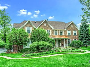 8049 Breckenridge Dr, Long Grove, IL