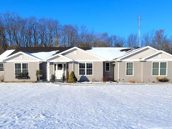 35 Ln 220a Lake Gage, Angola, IN 46703