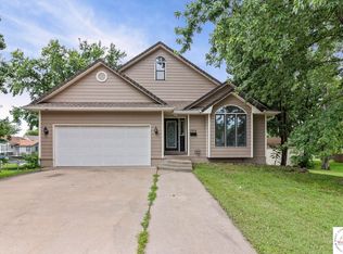 1914 S Grand Ave, Sedalia, MO 65301