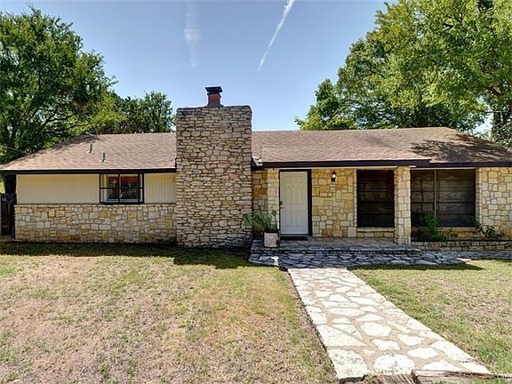 3rd image of 11301 Lakeside Dr