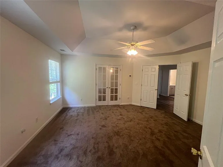 421 Holland Springs Dr — Photo 18
