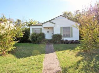 4706 Hopkins Ave, Dallas, TX 75209