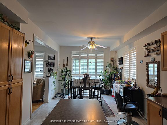 2nd image of 65 Staynor Cres