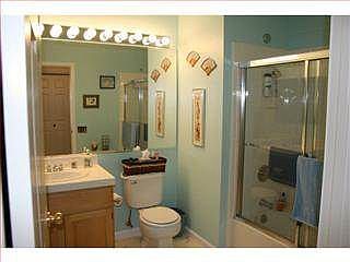5th image of 232 Crescent Ct