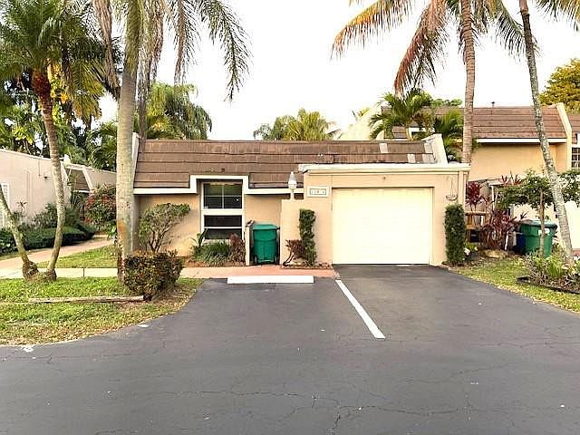 1st image of 19816 Bobolink Drive