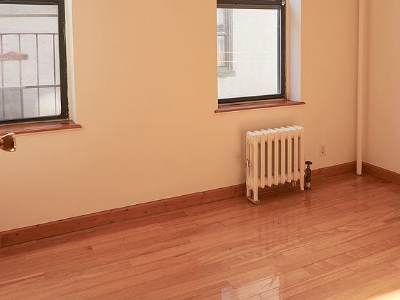 2nd image of 24-35 Steinway St #11B