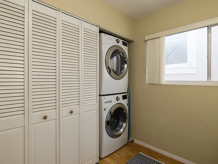 1744 Manhattan Ave #UPPER — Photo 23