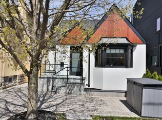 46 Gloucester Grv, Toronto, ON M6C2A1