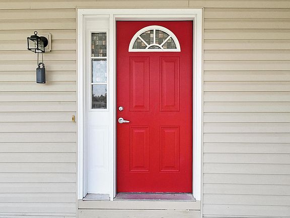 2nd image of 168 Twin Creek Way