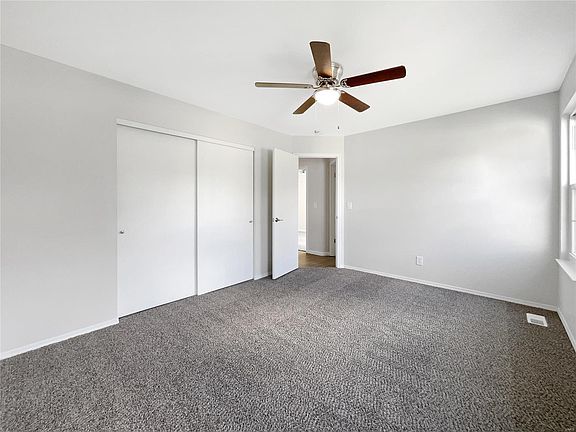 4th image of 1003 Pincay Ct