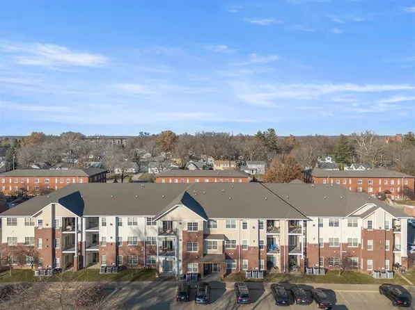 600 Grandview Ct #610, Iowa City, IA 52246