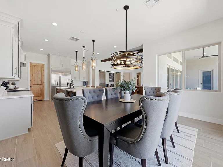 6896 E Lomas Verdes Dr — Photo 12