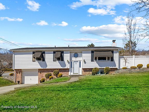 2nd image of 30 Flora Dr