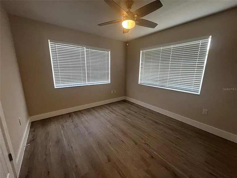 2472 Picnic St — Photo 22