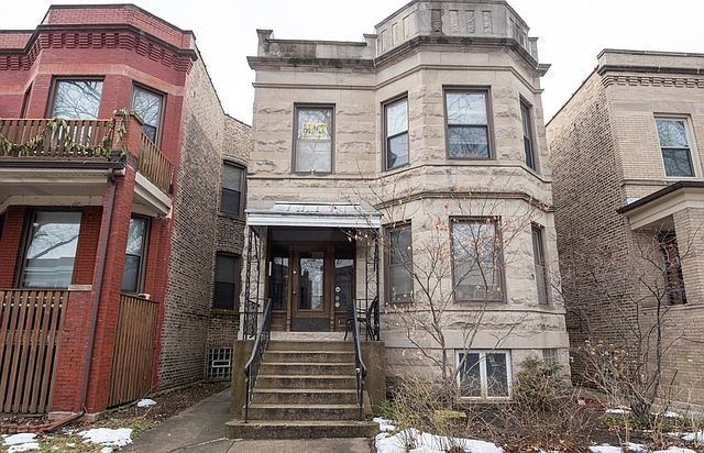 1st image of 2218 W Leland Ave