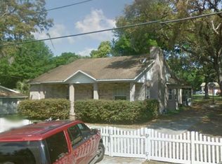 1005 Oakhill St, Seffner, FL 33584