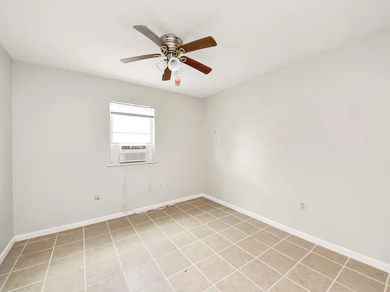 3910 Hoffman St #3 — Photo 21