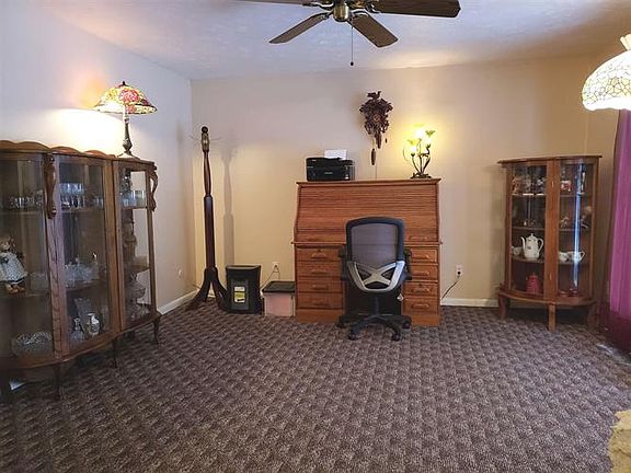 4th image of 53120 Crestview Dr
