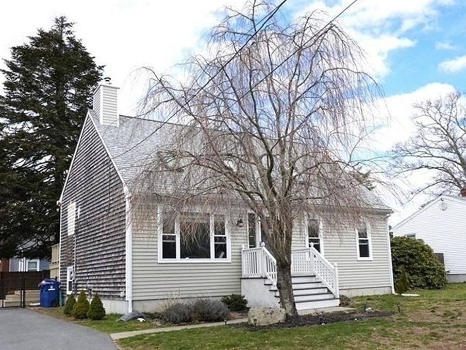 991 Crescent St, New Bedford, MA 02745 MLS 72956120