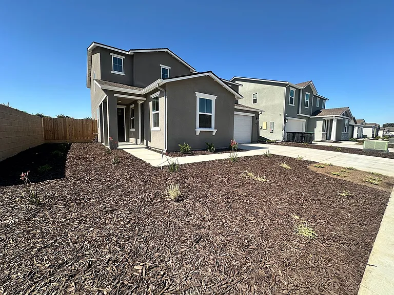 4005 W Babcock Ave — Photo 4