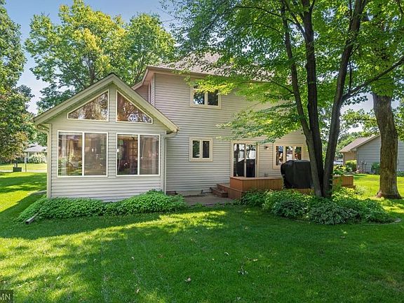 2nd image of 1949 130th Ln NE