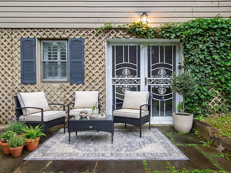 6034 Chesterbrook Rd #B — Photo 30