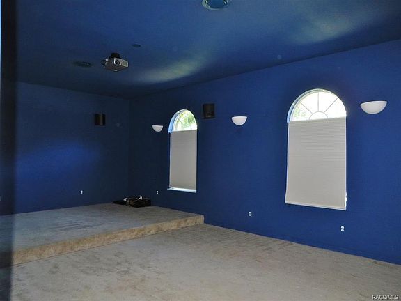 5th image of 3166 N Buckhorn Dr