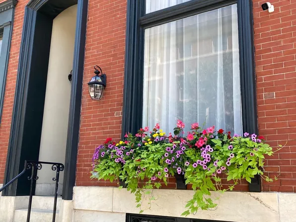 15 W Chase St, Baltimore, MD 21201