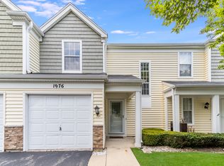 1976 Muirfield Cir, Elgin, IL 60123