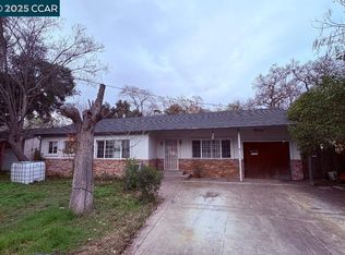 1300 Pear Dr, Concord, CA 94518
