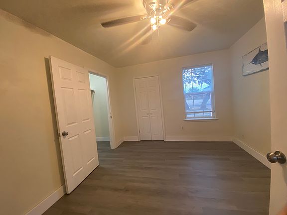 2nd image of 242 W Goodnight Ave #11