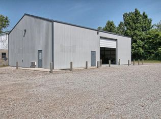 506 E 7th St, Livermore, KY 42352