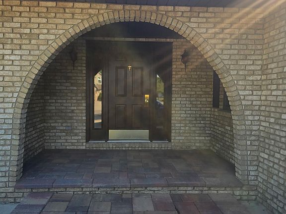 3rd image of 1101 Muirfield Dr