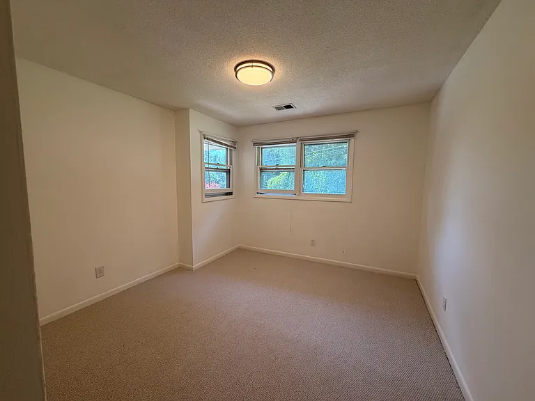 126 Milligan View Rd #2 — Photo 8