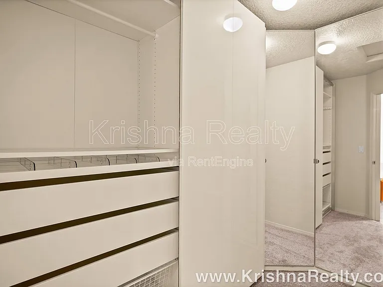 13686 NW Henninger Ln — Photo 22