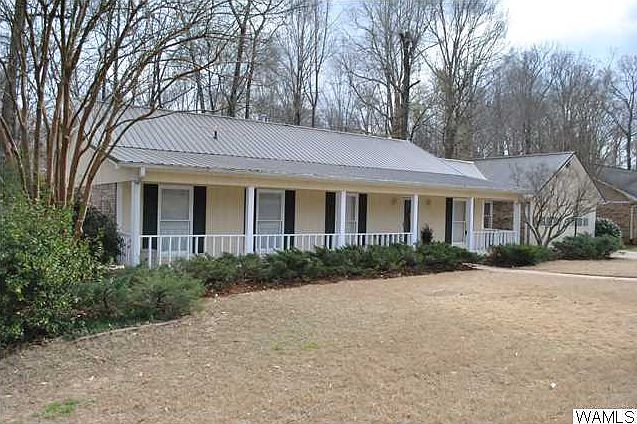 1st image of 901 Jennifer Dr E