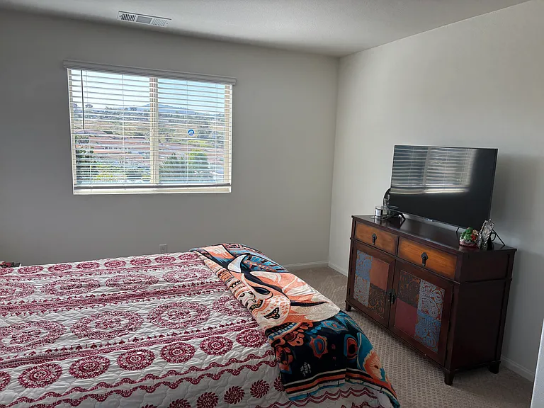 2498 Solara Ln — Photo 9
