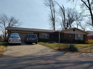 228 Pralle Ln, Saint Charles, MO