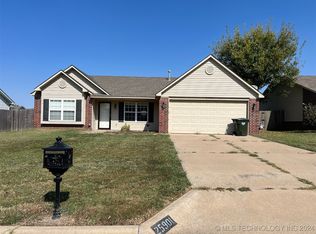 25901 E 90th Pl S, Broken Arrow, OK 74014