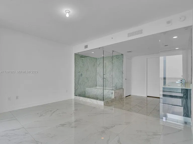 3131 NE 7th Ave #1301 — Photo 7