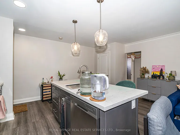 2637 Keele St E #9 — Photo 8