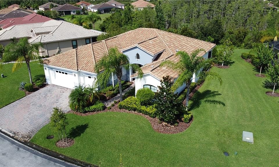 1st image of 233 Escondido Ct
