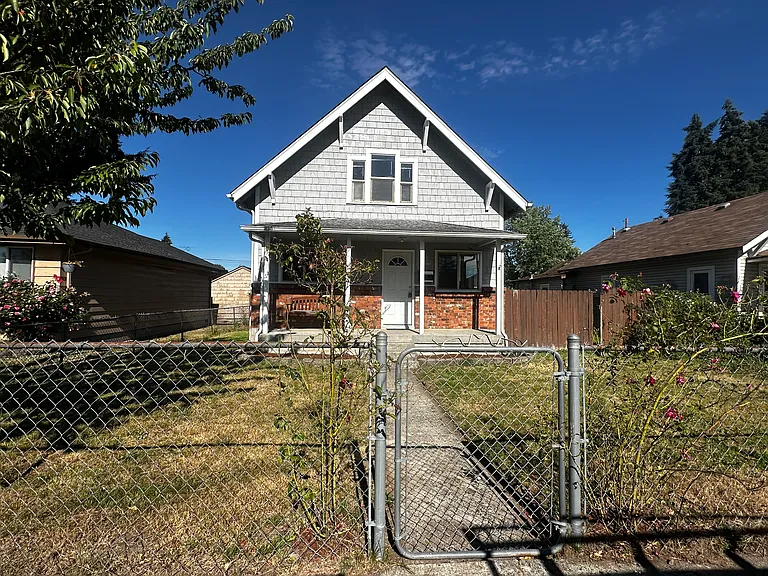 1120 F St — Photo 21