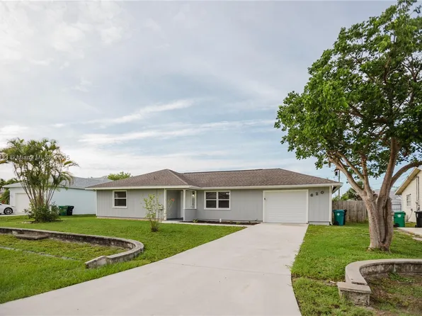 620 SE Picasso Ave, Port Saint Lucie, FL 34983