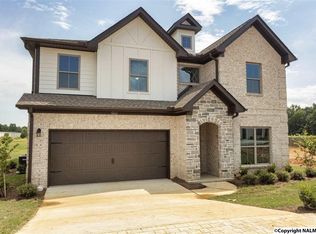 5112 Devonshire Dr, Owens Cross Roads, AL 35763
